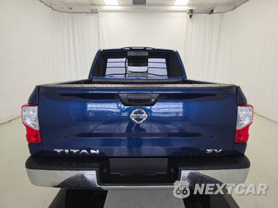 2019 Nissan TITAN SV Crew Cab Short Bed - zdjęcie 5 z 26 - miniatura