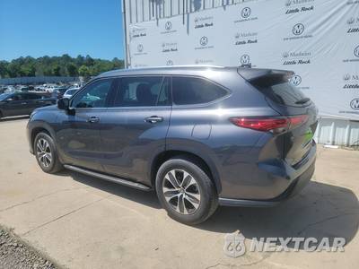 2021 Toyota Highlander XLE - zdjęcie 6 z 24 - miniatura