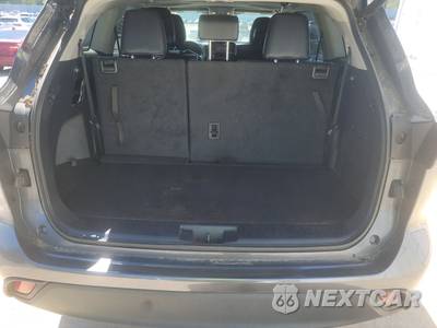 2021 Toyota Highlander XLE - zdjęcie 17 z 24 - miniatura