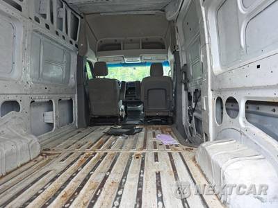2018 Nissan NV2500 HD Cargo S High Roof 146.1" WB - zdjęcie 19 z 21 - miniatura