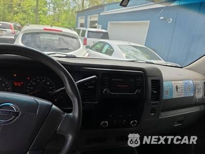 2018 Nissan NV2500 HD Cargo S High Roof 146.1" WB - zdjęcie 14 z 21 - miniatura
