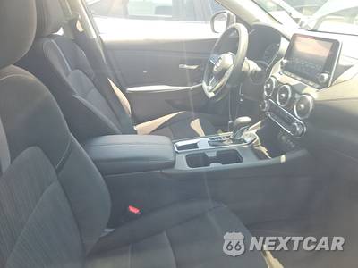 2025 Nissan Sentra SV - zdjęcie 14 z 26 - miniatura