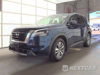 2022 Nissan Pathfinder SL - zdjęcie 1 z 47 - miniatura