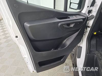2024 Mercedes-Benz Sprinter 2500 Cargo Van 144.0" WB - zdjęcie 9 z 20 - miniatura