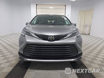2026 Toyota Sienna LE 8-Passenger 120.5" WB - zdjęcie 2 z 22 - miniatura