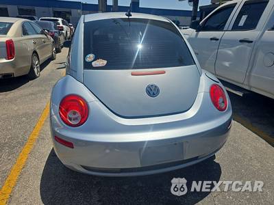 2009 Volkswagen New Beetle Coupe S Hatchback - zdjęcie 5 z 38 - miniatura