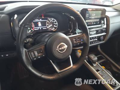 2024 Nissan Pathfinder SV - zdjęcie 10 z 29 - miniatura