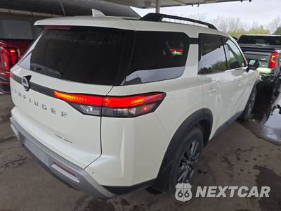 2024 Nissan Pathfinder SV - zdjęcie 4 z 29 - miniatura