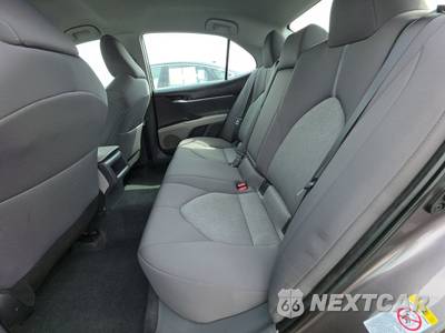 2022 Toyota Camry LE - zdjęcie 13 z 32 - miniatura