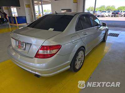 2010 Mercedes-Benz C 300 - zdjęcie 4 z 18 - miniatura