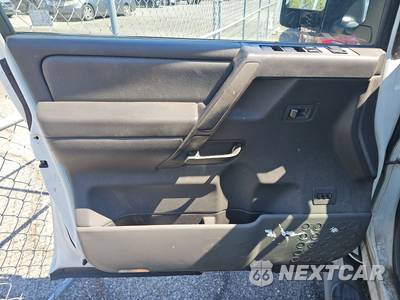 2006 Nissan TITAN LE Crew Cab Short Bed - zdjęcie 9 z 41 - miniatura