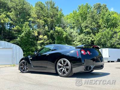 2009 Nissan GT-R Premium - zdjęcie 5 z 12 - miniatura