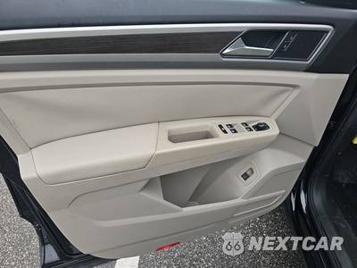 2018 Volkswagen Atlas V6 SE w/Technology - zdjęcie 9 z 20 - miniatura
