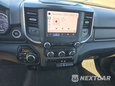 2022 Ram 1500 Big Horn Crew Cab Medium Bed - zdjęcie 11 z 25 - miniatura