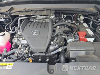 2025 Toyota Grand Highlander XLE - zdjęcie 16 z 27 - miniatura