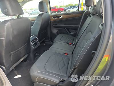 2025 Volkswagen Atlas 2.0T SE w/Technology - zdjęcie 13 z 22 - miniatura
