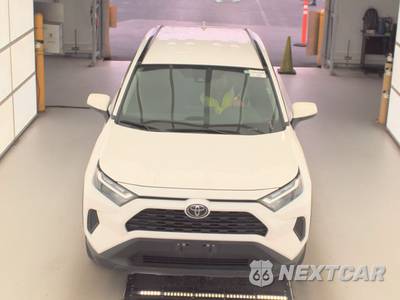 2025 Toyota RAV4 Hybrid XLE - zdjęcie 2 z 26 - miniatura