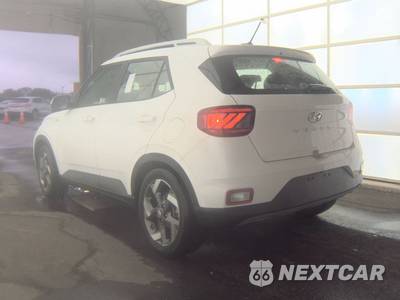 2025 Hyundai Venue SEL - zdjęcie 6 z 18 - miniatura