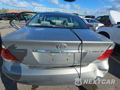 2006 Toyota Camry XLE - zdjęcie 16 z 45 - miniatura