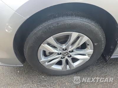 2024 Toyota Sienna Limited 7-Passenger 120.5" WB - zdjęcie 8 z 25 - miniatura