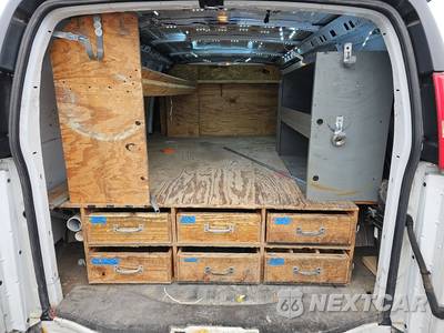 2012 Chevrolet Express 2500 Cargo Van 1WT 135.0" WB - zdjęcie 15 z 40 - miniatura