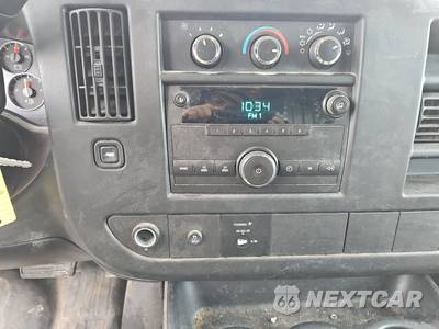 2012 Chevrolet Express 2500 Cargo Van 1WT 135.0" WB - zdjęcie 11 z 40 - miniatura