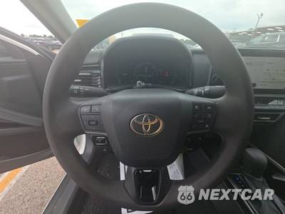2025 Toyota Camry LE - zdjęcie 16 z 28 - miniatura
