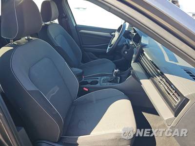 2025 Volkswagen Jetta Sport - zdjęcie 8 z 19 - miniatura