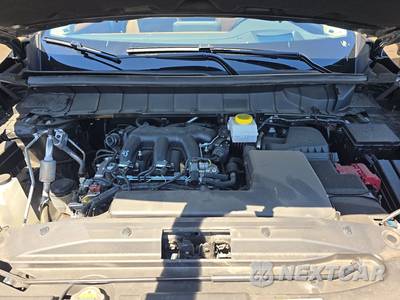 2025 Nissan Pathfinder Platinum - zdjęcie 16 z 21 - miniatura