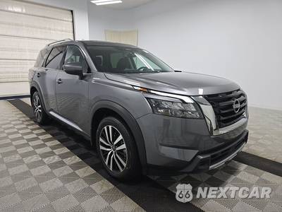2025 Nissan Pathfinder Platinum - zdjęcie 3 z 20 - miniatura