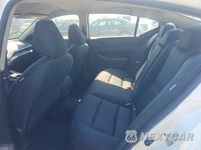 2025 Nissan Altima S - zdjęcie 13 z 17 - miniatura