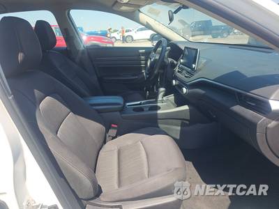 2025 Nissan Altima S - zdjęcie 8 z 17 - miniatura