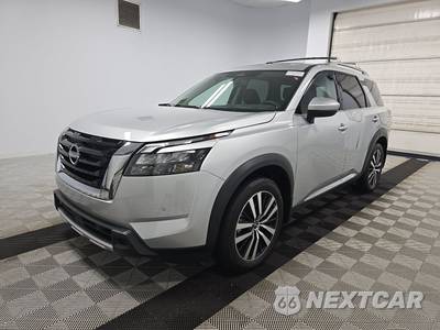 2025 Nissan Pathfinder Platinum - zdjęcie 1 z 20 - miniatura
