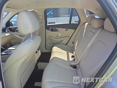 2022 Mercedes-Benz GLC 300 - zdjęcie 10 z 18 - miniatura