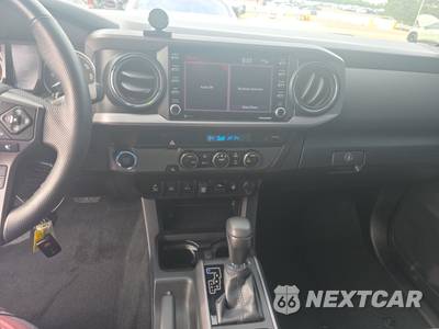 2023 Toyota Tacoma TRD Sport Crew Cab Medium Bed - zdjęcie 11 z 19 - miniatura