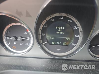 2010 Mercedes-Benz C 300 - zdjęcie 12 z 22 - miniatura