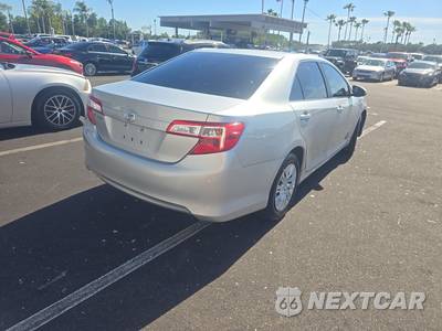 2012 Toyota Camry L - zdjęcie 4 z 33 - miniatura