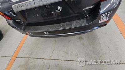 2010 Toyota Highlander SE - zdjęcie 43 z 46 - miniatura