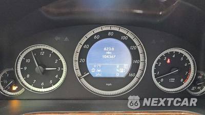 2011 Mercedes-Benz E 550 4MATIC Sedan - zdjęcie 18 z 37 - miniatura