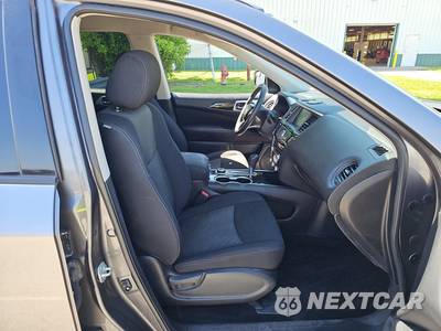 2017 Nissan Pathfinder S - zdjęcie 10 z 16 - miniatura
