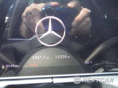 2025 Mercedes-Benz C 300 - zdjęcie 9 z 30 - miniatura