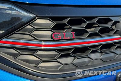 2023 Volkswagen Jetta Autobahn - zdjęcie 9 z 39 - miniatura