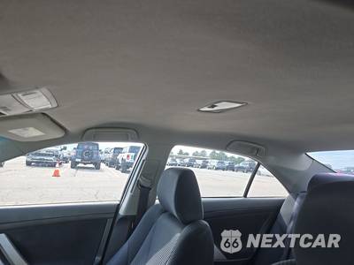 2010 Toyota Camry - zdjęcie 17 z 18 - miniatura