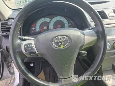 2010 Toyota Camry - zdjęcie 10 z 18 - miniatura