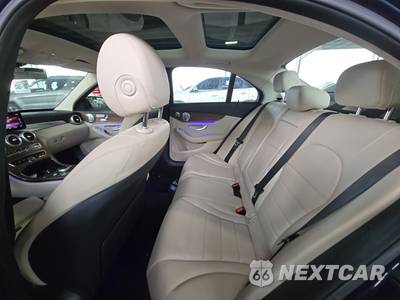 2021 Mercedes-Benz C 300 4MATIC Sedan - zdjęcie 13 z 20 - miniatura