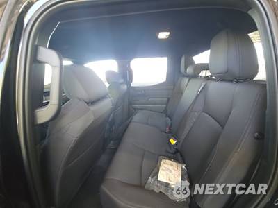 2025 Toyota Tacoma SR5 Crew Cab Medium Bed - zdjęcie 13 z 22 - miniatura