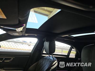 2023 Mercedes-Benz S 580 4MATIC - zdjęcie 17 z 18 - miniatura