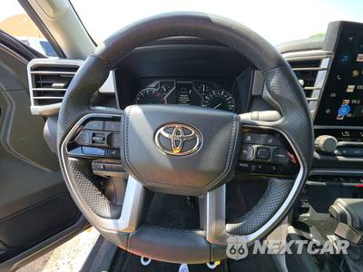 2022 Toyota Tundra Limited Crew Cab Short Bed - zdjęcie 10 z 20 - miniatura