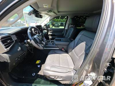 2022 Toyota Tundra Limited Crew Cab Short Bed - zdjęcie 7 z 20 - miniatura