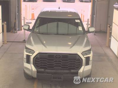 2023 Toyota Tundra Limited Crew Cab Short Bed - zdjęcie 2 z 19 - miniatura